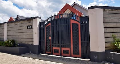 Lux Suites comfy Homestays Nakuru