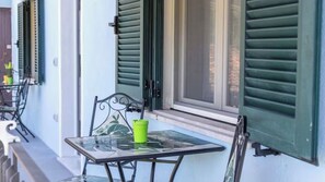 Exterior detail - For rent 2 rooms located 5 minutes from the historic center and the first beach. (Maratea)