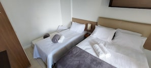 基础公寓 | 免费 WiFi、床单