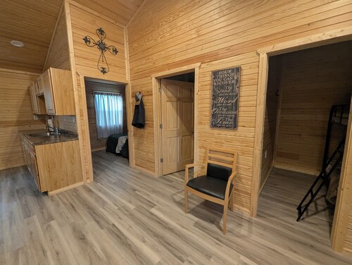 威奇托春湖房车度假村