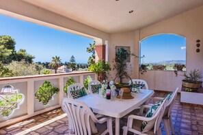 Comfort Apartment | Terrace/patio