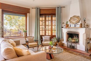 Comfort Apartment | Living area