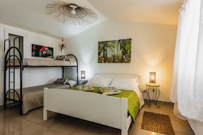 Classic Apartment, 1 Bedroom (Apartment) | Cots/infant beds, free WiFi, bed sheets