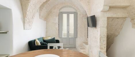 Maison Standard, 1 chambre (Apartment) | Coin séjour | Télévision de 30 pouces avec chaînes par satellite