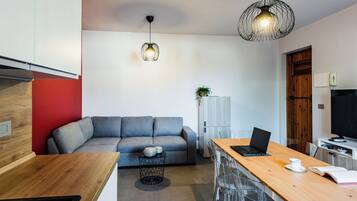 Apartamento standard, 2 quartos (Apartment) | Sala de jantar