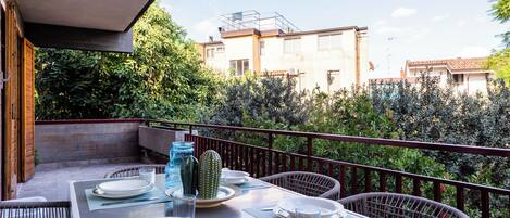 Standard Apartment, 2 Bedrooms (Apartment) | Terrace/patio
