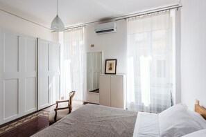 Standard Apartment, 2 Bedrooms (Apartment) | Iron/ironing board, free WiFi