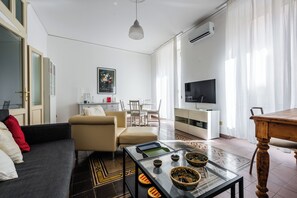 Interior - Siracusa Marina Apartment by Wonderful Italy (Syracuse)