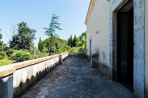 Dettaglio esterni