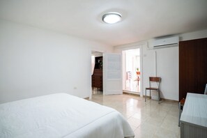 สแตนดาร์ดอพาร์ทเมนท์, 2 ห้องนอน (Apartment) | เตารีด/โต๊ะรีดผ้า, Wi-Fi ฟรี