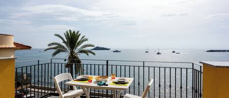 Standard-Haus, 2 Schlafzimmer (Apartment) | Blick auf das Wasser