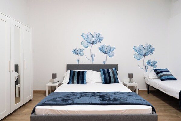 Standard Apartment, 2 Bedrooms (Apartment) | Individually furnished, iron/ironing board, free WiFi, bed sheets