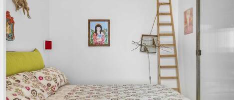 Standard Villa, 3 Bedrooms (Apartment) | Individually furnished, iron/ironing board, free WiFi