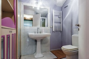 Standard Apartment, 1 Bedroom (Apartment) | Bathroom