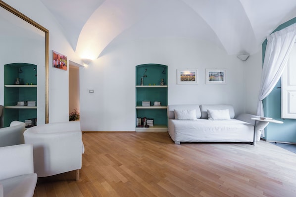 Standard Apartment, 1 Bedroom (Apartment) | Living area | 30-inch TV with satellite channels