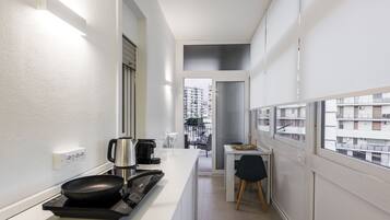 Standard Studio, 1 Bedroom (Apartment) | Private kitchen