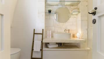 Monolocale Standard, 1 camera da letto (Apartment) | Bagno | Doccia, asciugacapelli, bidet, asciugamani