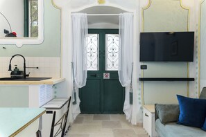 Pintu masuk interior