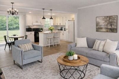 Emma's Sunpine Cottage