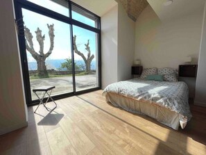 5 slaapkamers, wifi, beddengoed