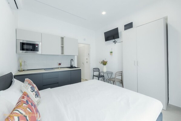1 bedroom