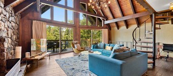 Vermont Vacation Retreat! Views, Fireplace + Pool