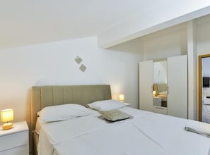 2 chambres, Wi-Fi, literie fournie