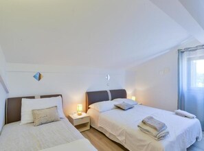 1 bedroom, Internet, bed sheets - Apartments Franica with Heated Pool and Hot-Tub - One Bedroom Apartment with Balcony (Privlaka)