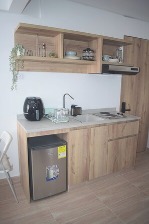Private kitchen - Bogota Historical Center Studio Apartment (Candelaria)