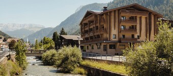 Hotel COSMEA Dolomites
