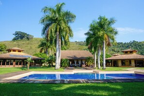 独立别墅, 吸烟房 | 8 多间卧室