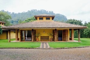 独立别墅, 吸烟房 | 8 多间卧室