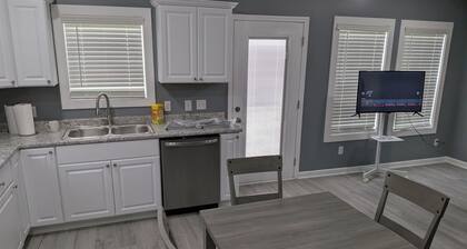 Brand New Floating Home on Norris Lake : Sleeps 12 : Swim, Grill & Relax! #3