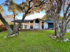 Exterior - Luxe San Antonio Retreat w/ Private Pool, Near Major Highways & Top Attractions (San Antonio)