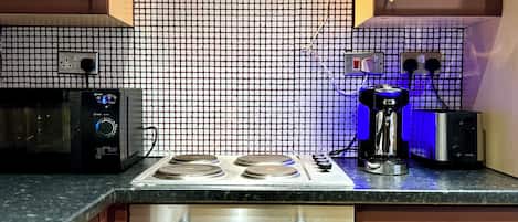 Microwave, oven, stovetop, dishwasher