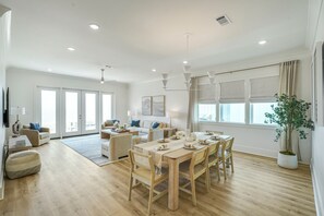 Living area - Beachfront Oasis - Private Pool + High End Finishes (Pass Christian)