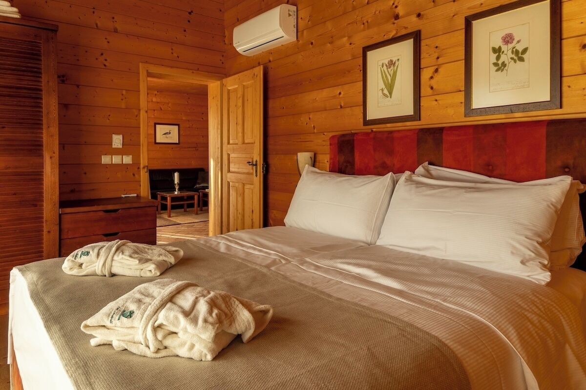 In-room safe, desk, laptop workspace, blackout curtains