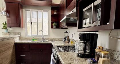2-bedroom house in charming San Pedro Sula with AC, WiFi. Private House Valencia