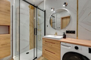 Comfort Studio, Balcony | Bathroom