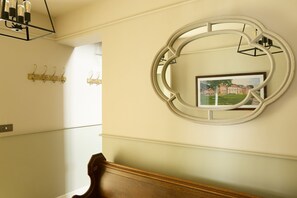 Interior - Gardeners Cottage (Matlock)