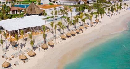 Akumal Seaside Ocean View | Beach Access 11 Pools