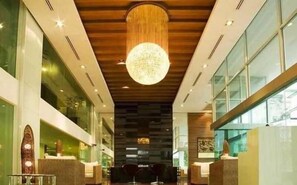 Lobby - Golden Pearl Hotel (Bangkok)