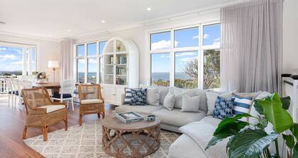 Kiarama - ocean views