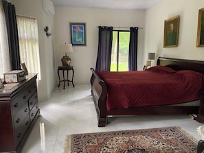 2 bedrooms, in-room safe, free WiFi, bed sheets - La casa encantada is a beautiful riverside jungle home only 4km from airport (Liberia)