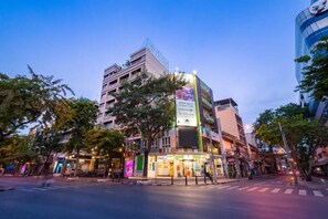 Ngoại thất