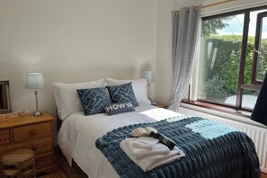 3 makuuhuonetta, silitysrauta/-lauta, vauvan matkasänky, ilmainen Wi-Fi