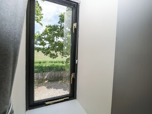 Interior - Lakeside Barn (North Walsham)