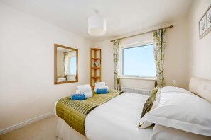 2 makuuhuonetta, silitysrauta/-lauta, Wi-Fi, vuodevaatteet