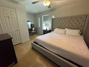 3 bedrooms, WiFi, bed sheets