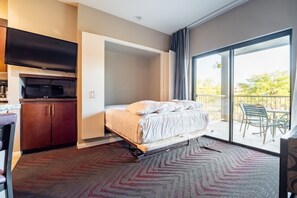 1 chambre, fer et planche à repasser, Wi-Fi, draps fournis